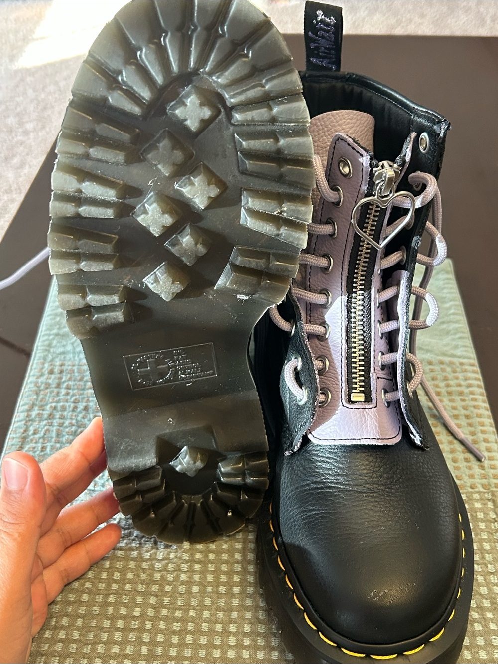 Dr Martens 1460 Purple Hearts Virginia Boots Satin Lace Up women’s 7 - Picture 3 of 7
